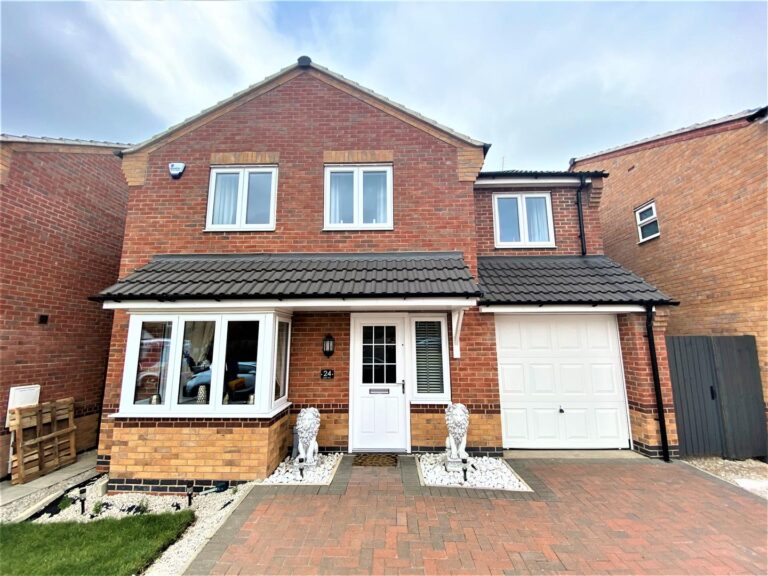 Mason Way, Leabrooks